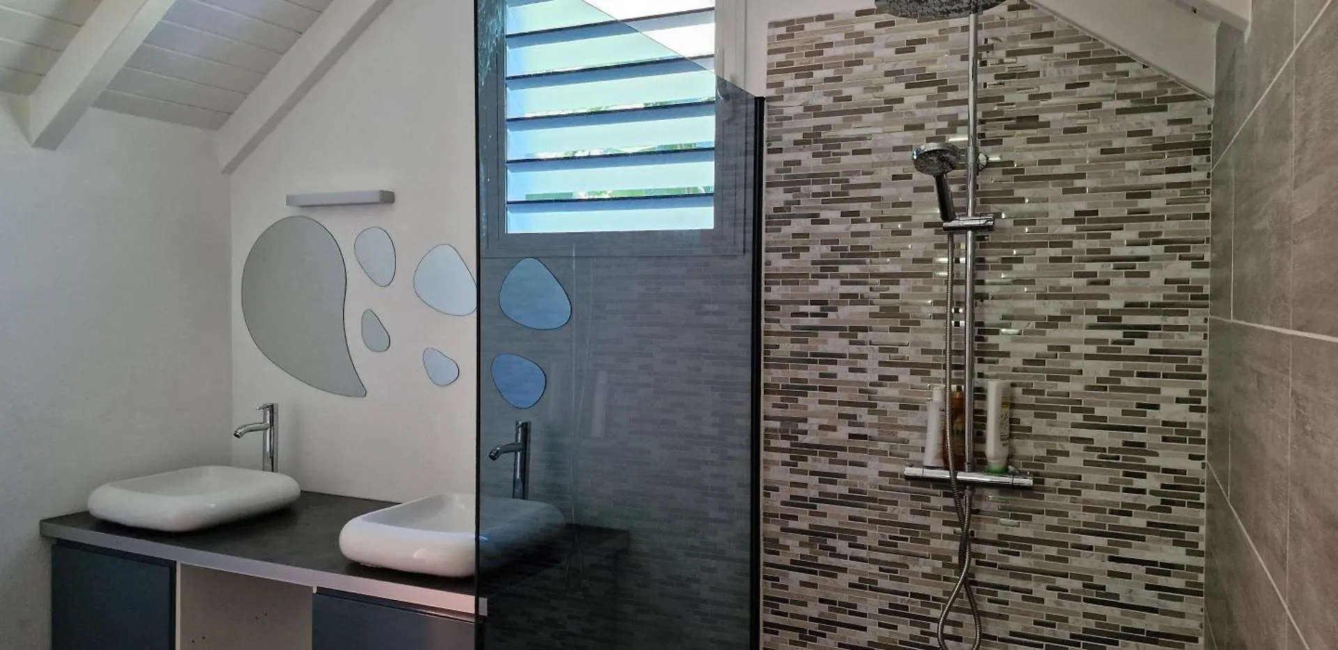 Ferienhaus Hebergement Les Abymes Guadeloupe